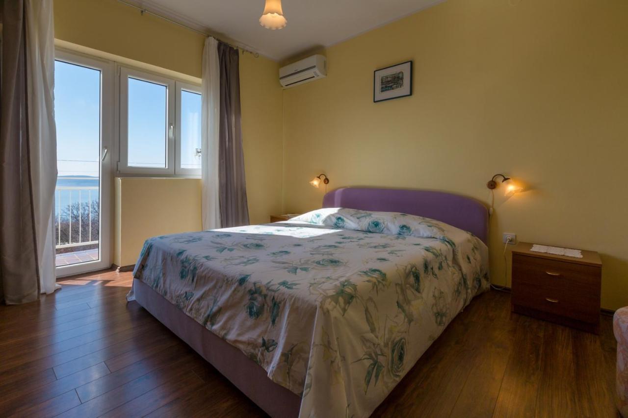 Apartments With A Parking Space Crikvenica - 13450 Exterior foto