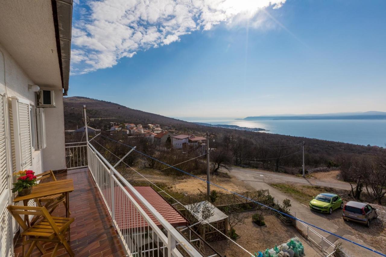 Apartments With A Parking Space Crikvenica - 13450 Exterior foto